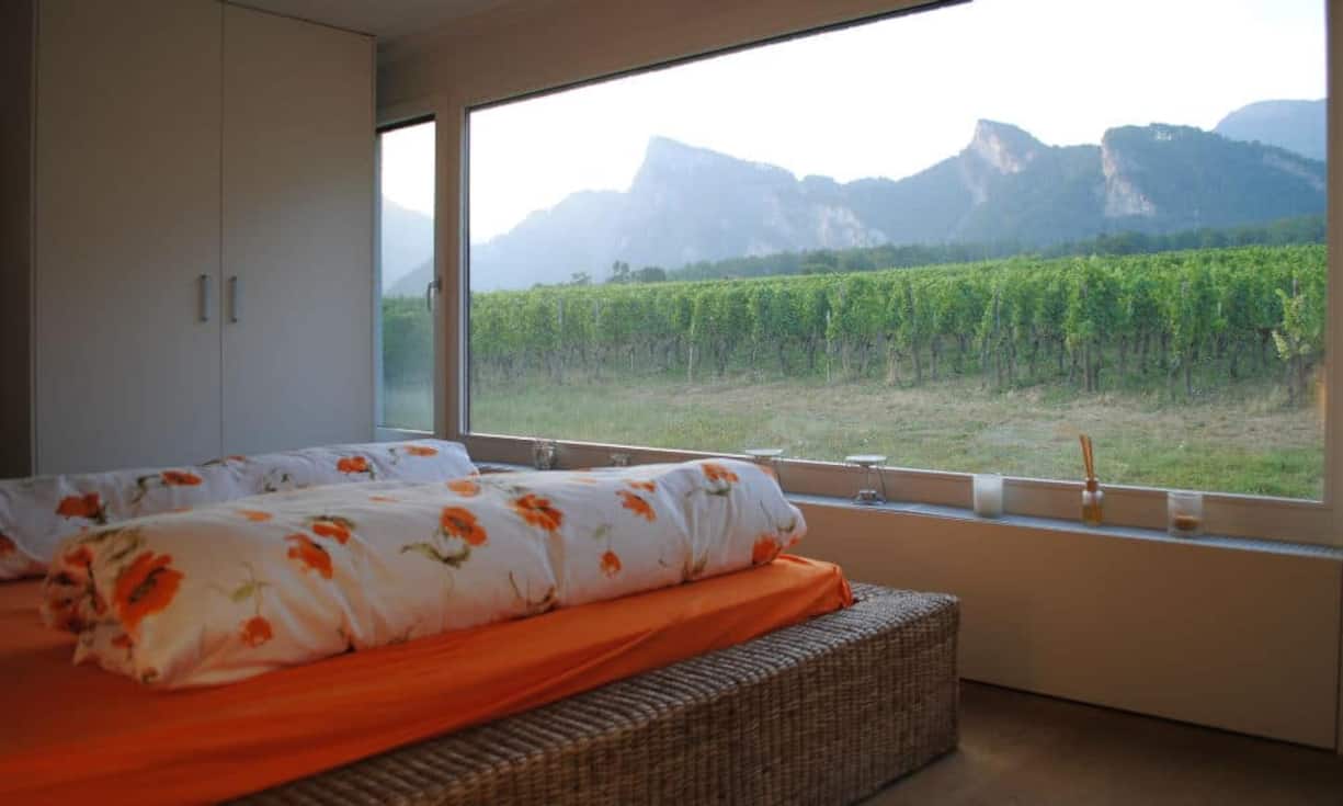 Die Residenz beinhaltet 3 Schlafzimmer. Wohn- und Schlafräume wurden voneinander separiert.