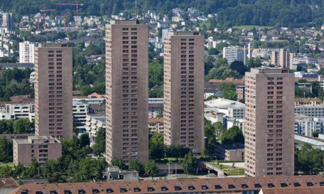 Rang 5: Hardau Hochhaus 1 in Zürich, 92 Meter, 1978