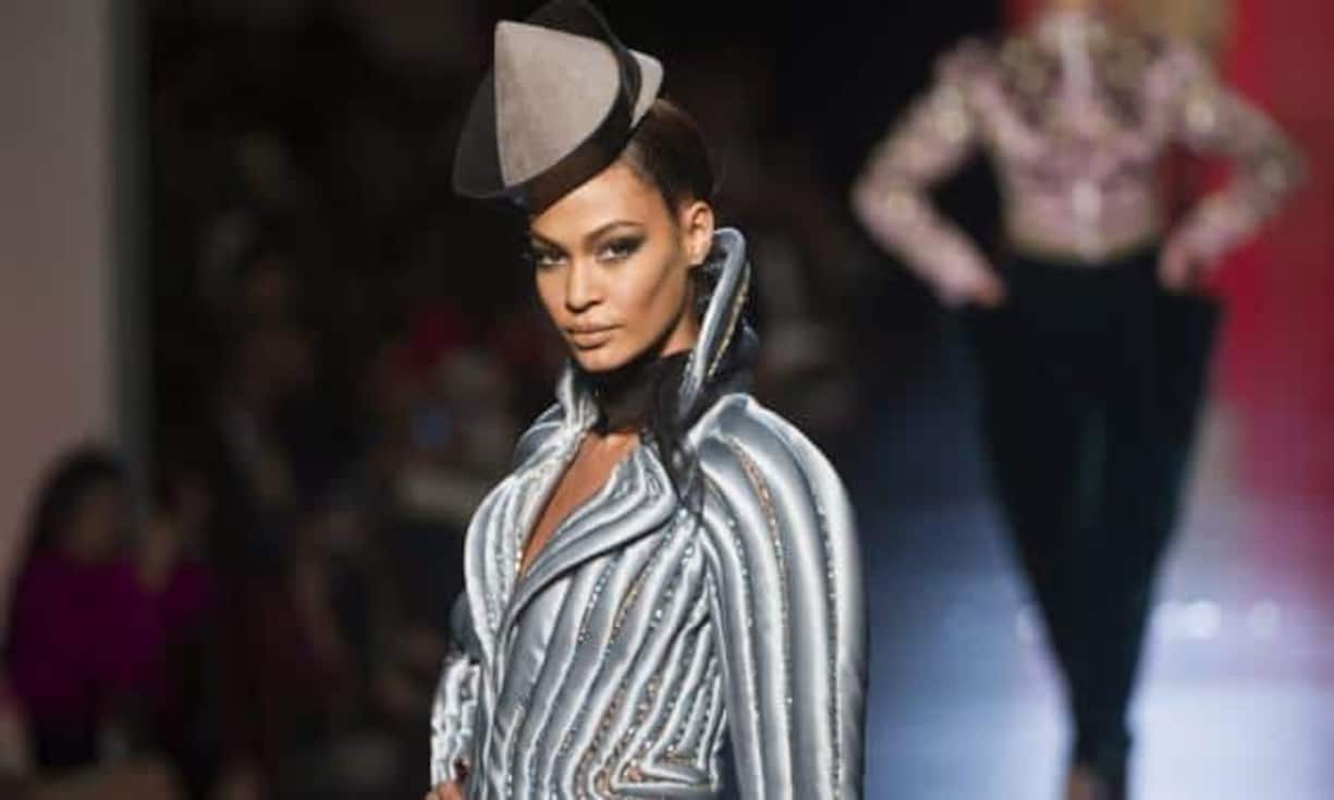 Joan Smalls: 3 Millionen US-Dollar
2010 gelang dem Model aus Puerto Rico bei der Givanchy Couture-Show der internationale Durchbruch. Sie darf sich über Verträge mit Chanel, Lacoste, Gucci und Calvin Klein freuen. Zudem war sie schon auf dem Cover der «Vogue», «Harper's Bazaar» und der «GQ» zu sehen.