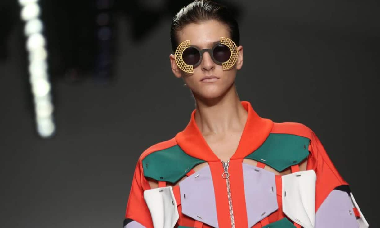 H by Hakaan Yildirim