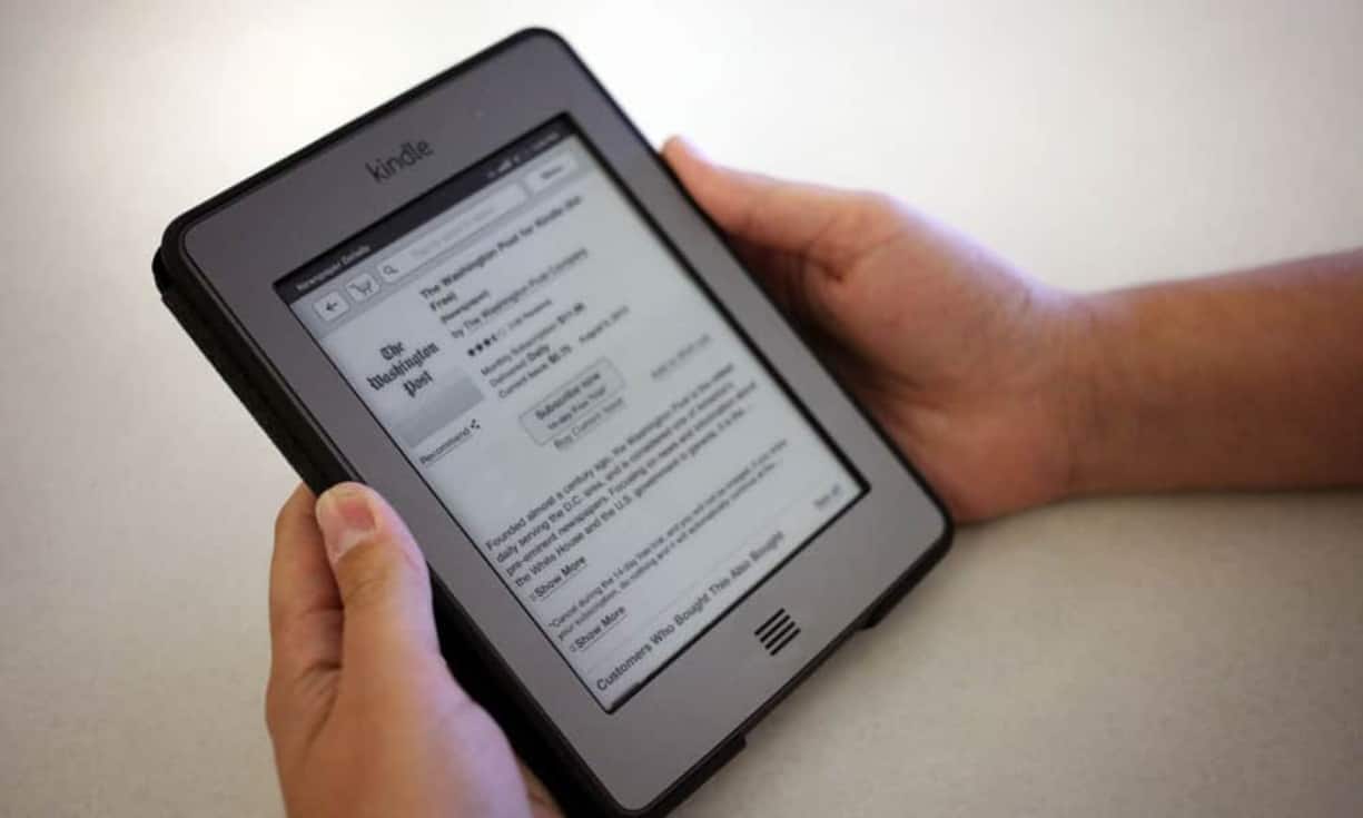 Twilio: BücherLeseratten sind bei Twilio richtig. Denn der Cloud-Kommunikationsdienst bedenkt seine Mitarbeiter mit einem Kindle-E-Book-Reader und Gutscheinen für E-Books in Höhe von 30 Dollar monatlich.