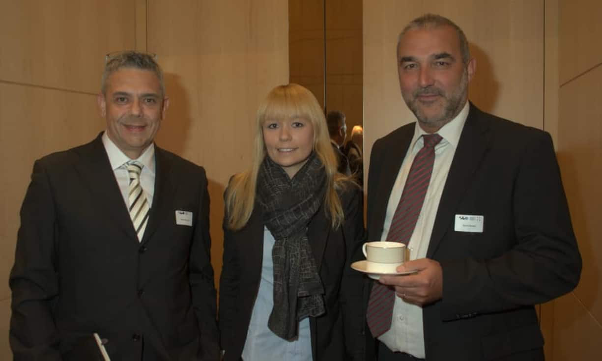 Mauro Manacchini, Leiter Coop Genossenschaft Basel;
Katja Bischof, Prozessmanagerin, Swisscom (Schweiz) AG;
Daniel Dennler, CEO, DOGIT GmbH