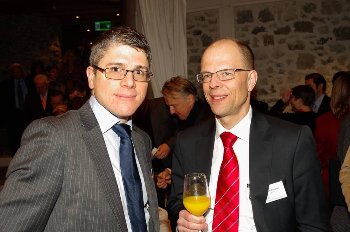 Julien Cariou von Saint-George, Special Assistant to the CEO & Director  New Ventures, RJI Capital Services AG; Samuel Bachofner, UBS AG