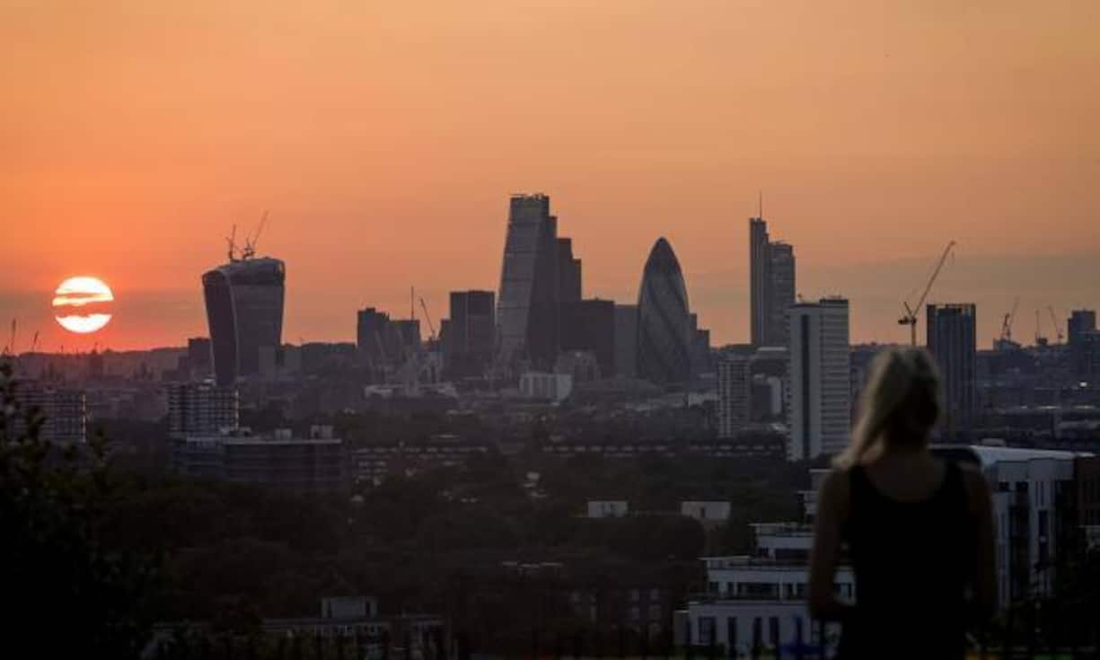 Satte 25 Prozent mehr kosten Immobilien in London heute mehr als noch vor einem Jahr. Erstmals kostet ein durchschnittliches Eigenheim mehr als 400'000 Pfund.