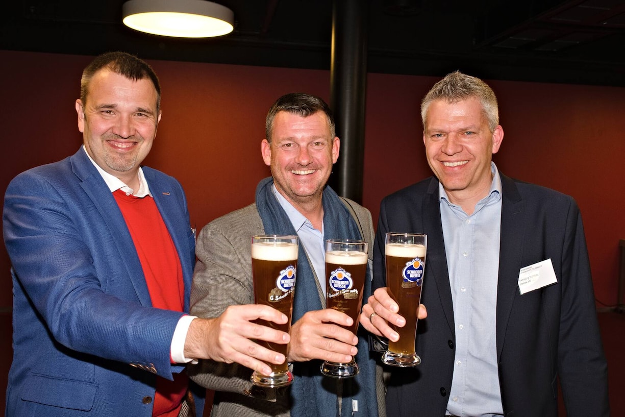 Tomáš Pavlíček, HELIOT SA; Christofer Martinson, HELIOT SA; Hansjürg Schluep, ENKOM AG