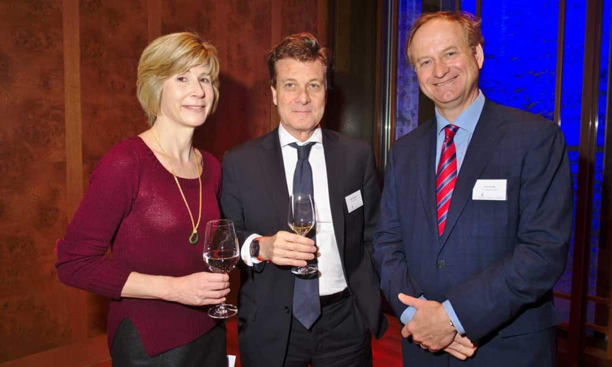 Nicole Pehrsson;
Mats Pehrsson, Co-Founder, EFG International;
Eric Tveter, CEO, upc cablecom gmbh