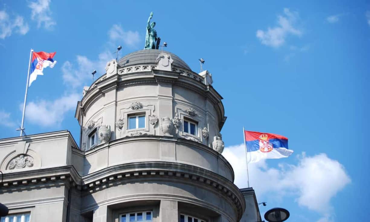 8. Zürich-Belgrad ist heiss
Mit Air Serbia geht es für 200 Franken nach Belgrad. Die Destination ist die viertbeliebteste ab Zürich, löst in Genf und Basel aber keine Begeisterungsstürme aus.
Bild: Flickr/CC/George M. Groutas