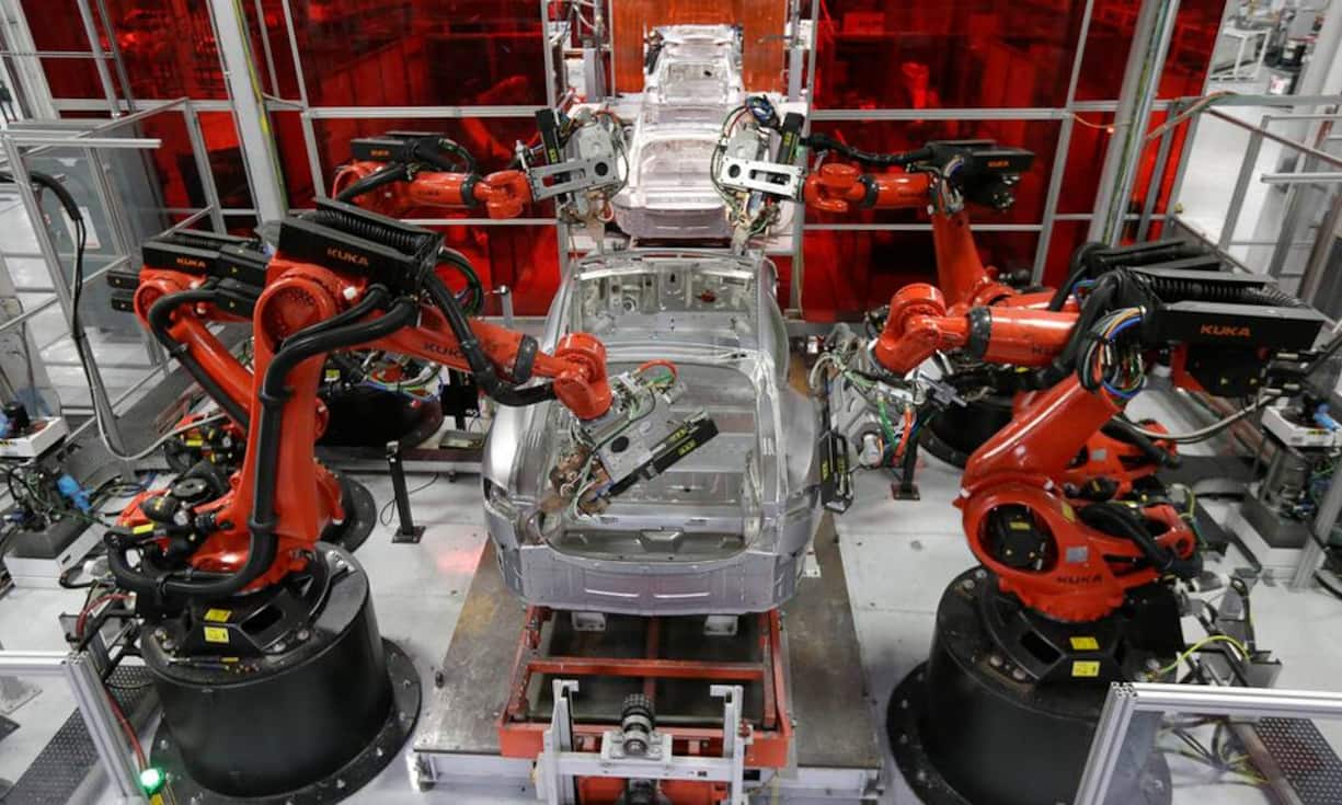 ... somit will Tesla die Produktion verzehnfachen: Letztes Jahr liefen in der Fabrik im kalifornischen Fremont über 50'000 Autos vom Band. Bald will Tesla auch in Europa und China Werke eröffnen.