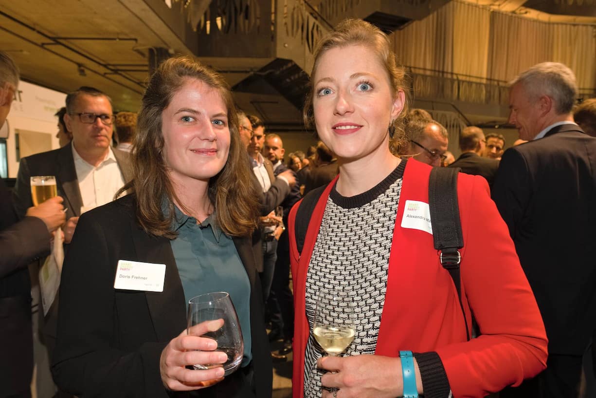 Doris Frehner, Business Develper, Eturnity AG;Alexandra MÃ¤rki, Co-GeschÃ¤ftsfÃ¼hrerin, AEE SUISSE
