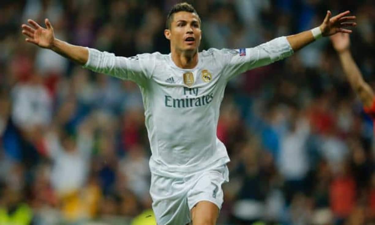 Der unbestrittene King auf Twitter ist aber Cristiano Ronaldo. «CR7» verdient nach den Berechnungen von Opendorse unglaubliche 260'490 Dollar pro Tweet.