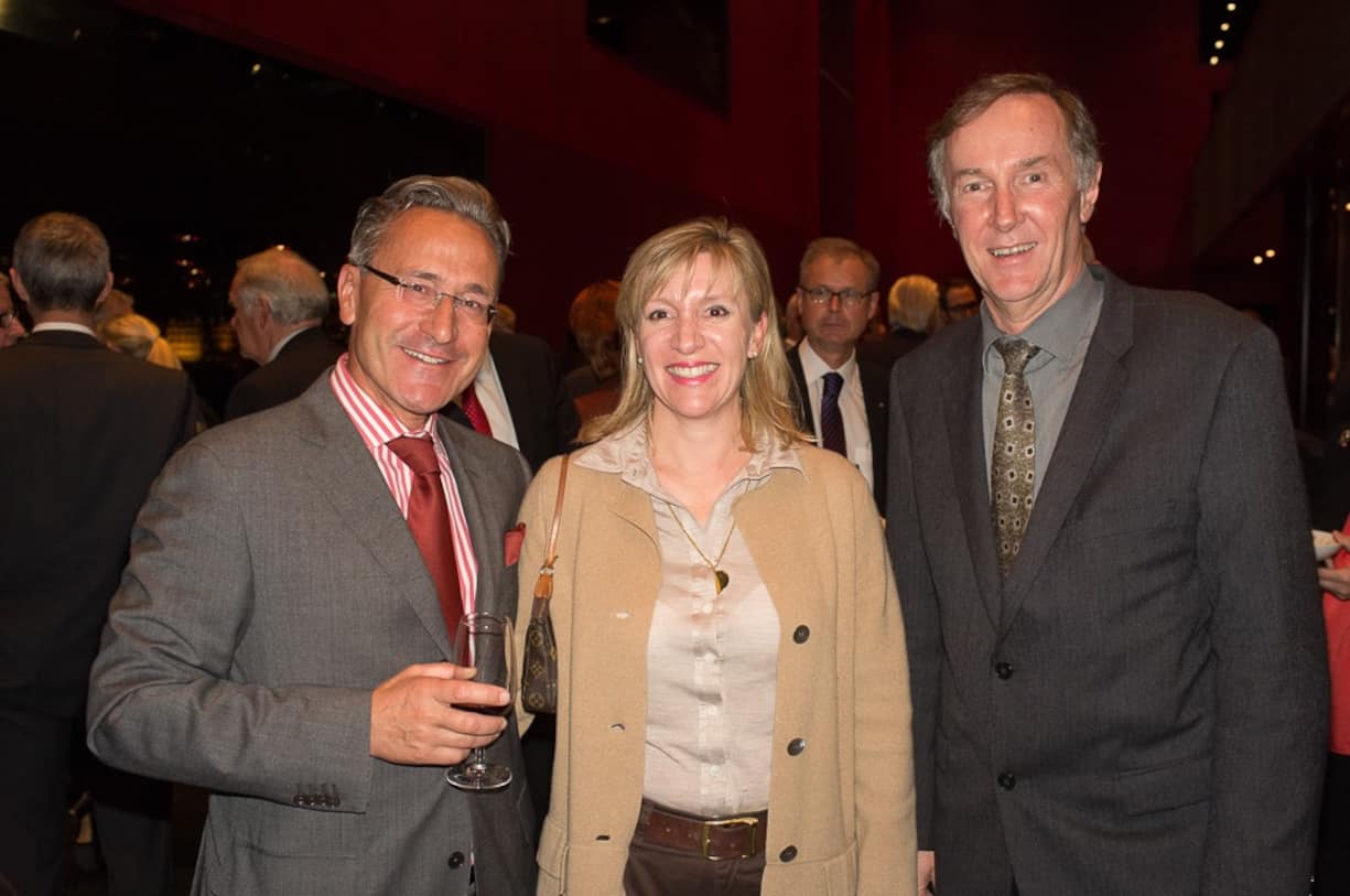 Jürg Weber, LZ Medien; Anja Meyer, smeyers Immobilien-Management; Ronald Som, stellvertretender Direktor Julius Bär