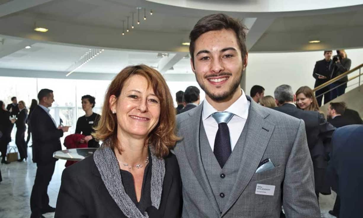 Dominique Lötscher, Leiterin Dienstleistungen, Gesundheitsförderung Schweiz;
Raffael Wohlgensinger, Student, Uni St. Gallen