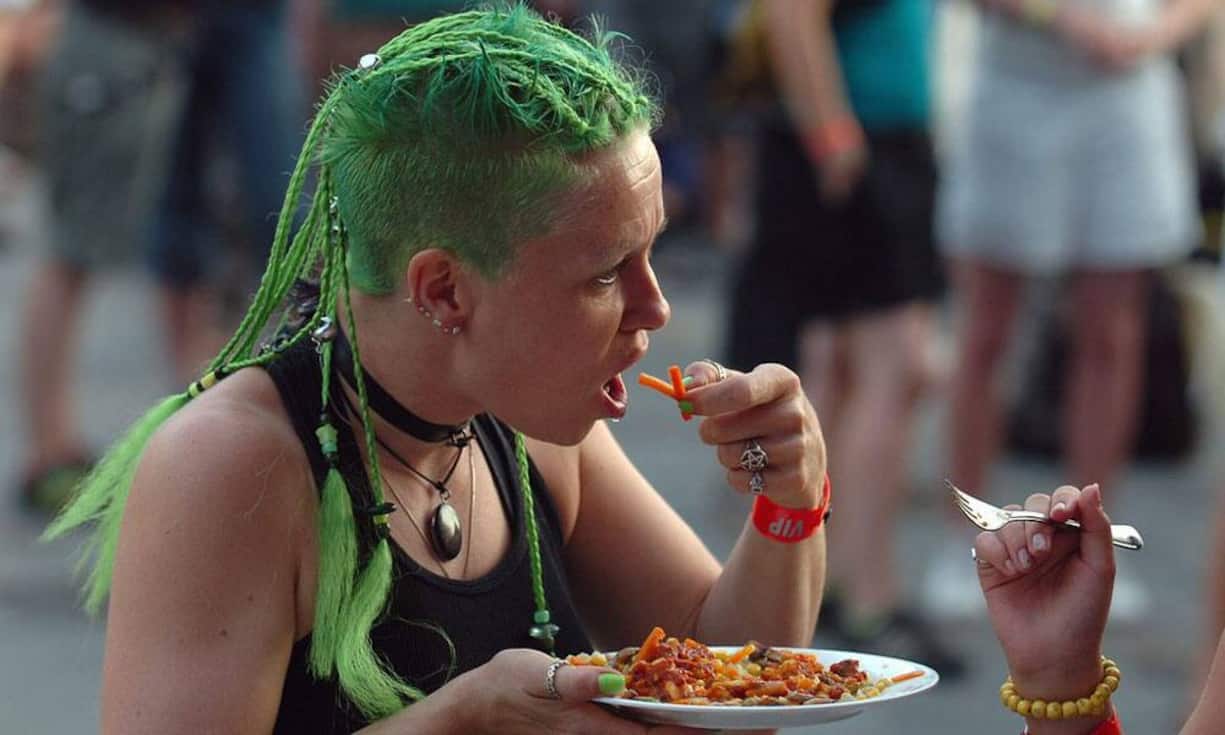 Bruttoumsatz
Die Festivals generierten einen Bruttoumsatz (Ticketverkauf, Sponsoring, Catering) von über 300 Millionen Franken
2008: 230.5 Millionen
2014: 320.8 MillionenKeystone