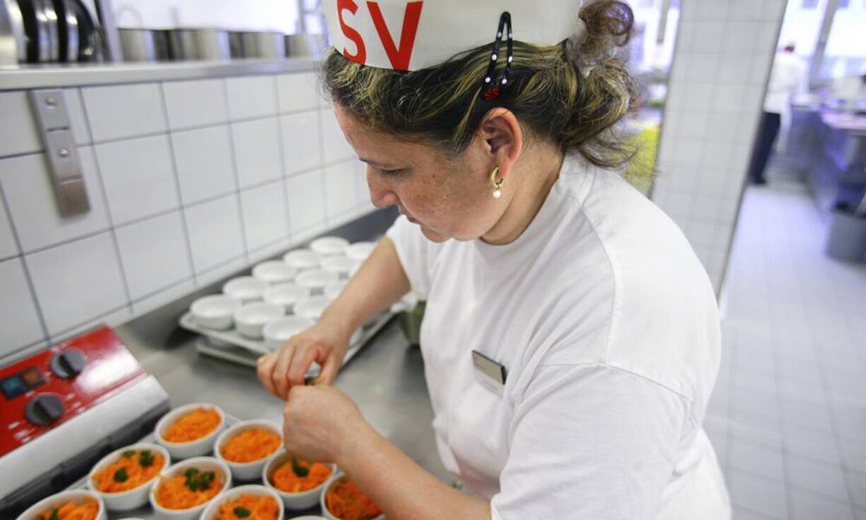 Sieger bei den Unternehmen mit mindestens 1'000 Mitarbeitern: SV Group in Dübendorf.Keystone