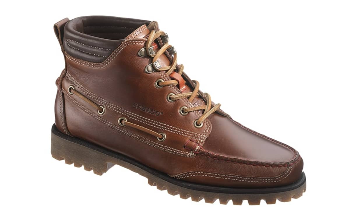 Kernig: Sebago (Mann) 
Diese handgenähten Boots für Abenteurer des Metropolen-Dschungels sind aus wasserfestem Leder, mit einer Profil-Sohle, EVA Fersenpolstern und einem stahlverstärkten Schaft. In zwei Braunvariationen erhältlich. Preis 219.90 Franken