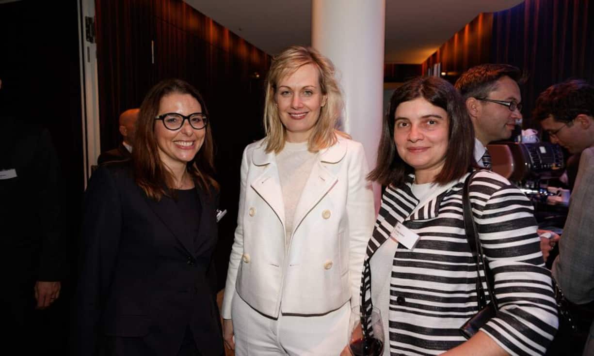 v.l.n.r. Susanne Schreiber; KPMG AG, Marvelle Sullivan; Novartis AG, Ciresica Bobol; KPMG AG