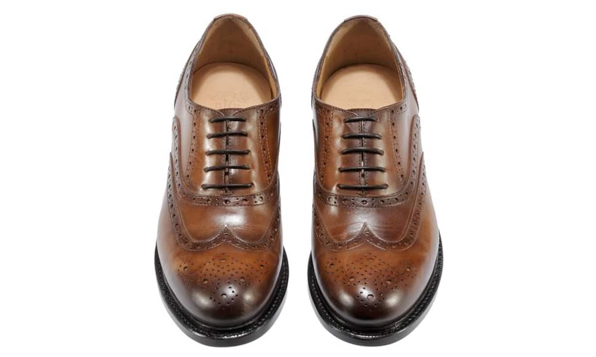 Weiblich: Benci Brothers Moderne Frauen schätzen immer mehr den modischen Stilbruch. Diese rahmengenähten Halbschuhe in Oxford-Stil sind genau dafür gemacht. Preis 620 Franken