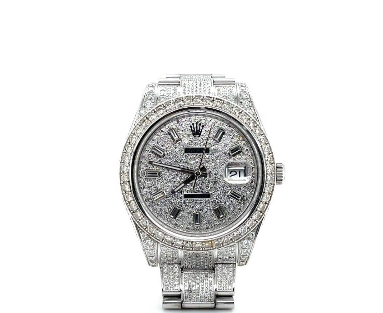 Diese Rolex Date Just ist mit Diamanten besetzt.