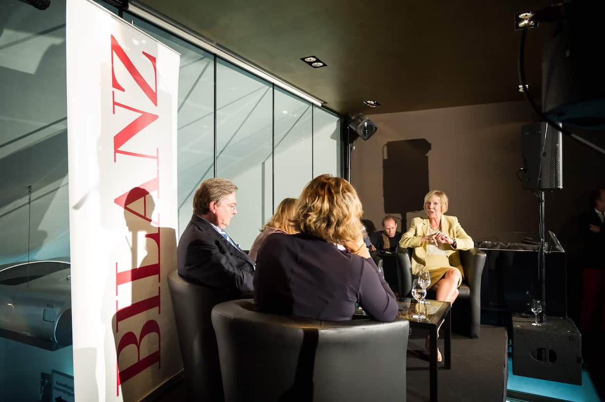 Nadja Lang - Verwaltungsrätin Schweizerische Post / Sandro Gianella - Knight Gianella Executive Search / Karin Kofler - BILANZ / Heinrich Christen - Partner Ernst&Young, Bereich Family Business / Monika Ribar - Verwaltungsrätin Lufthansa, SBB, Swiss