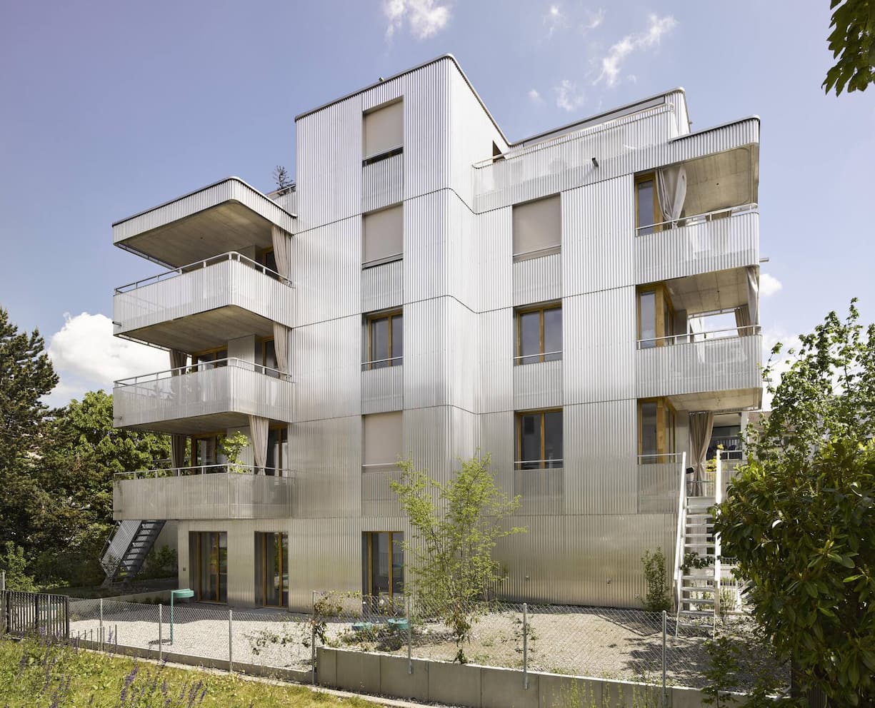 Die Architektin sucht die ­Balance zwischen Komfort, Kosten, Ästhetik und Klimaschutz.