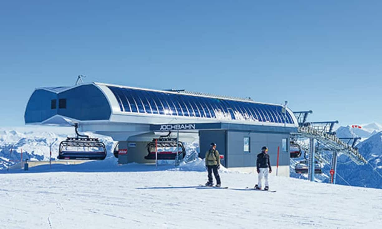 Der Raser: In Österreich kommt die schnellste Bahn zum Einsatz. Die Jochbahn in Brixen im Thale transportiert die Fahrgäste mit sechs Metern pro Sekunde zur Bergstation.   doppelmayr.com