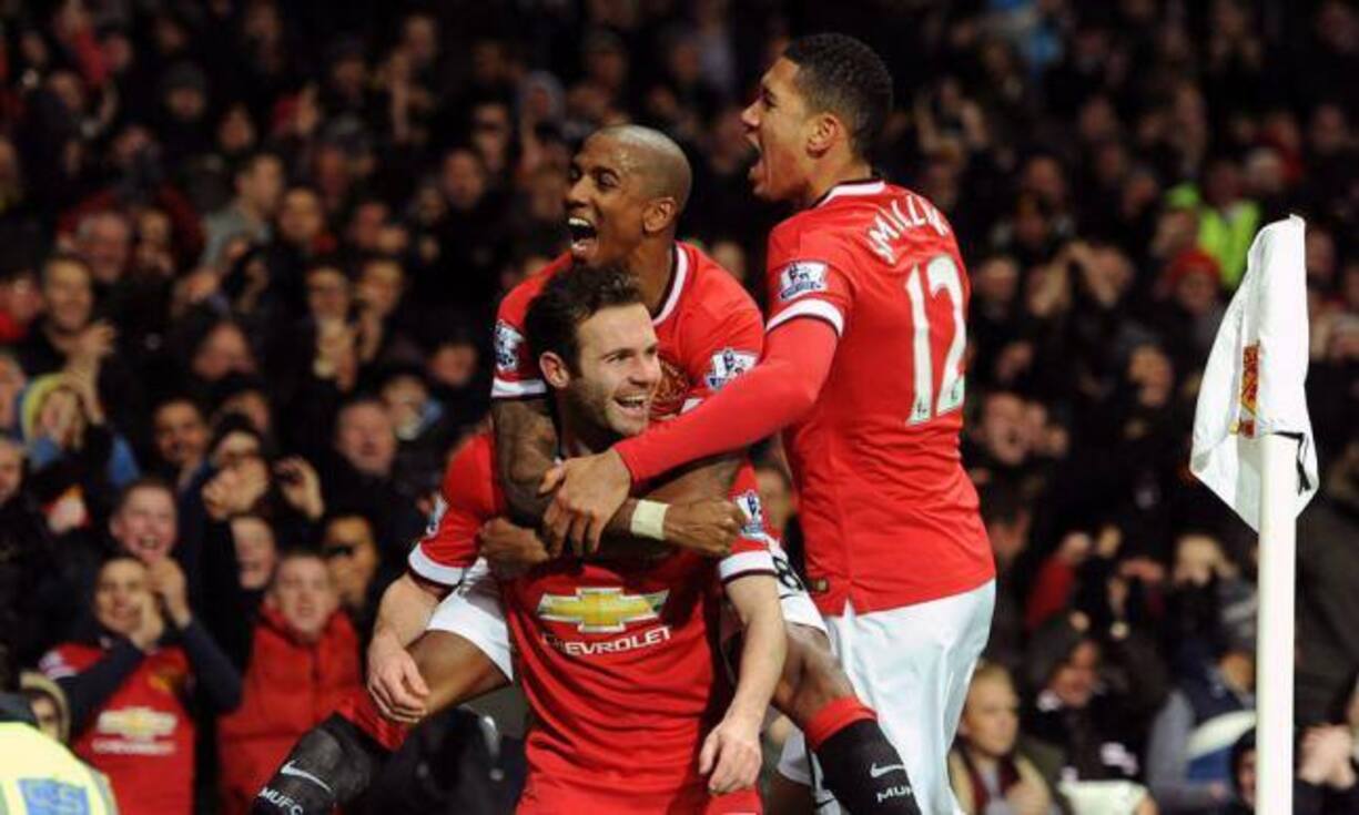 Die Kicker von Manchester United schafften die Hürde: Sie verbuchten in der vergangenen Saison einen Umsatz von 500 Millionen Euro.