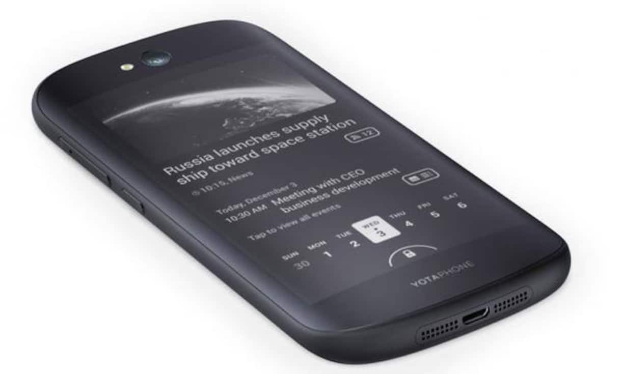 Exoten: YotaPhone 2Von vorn sieht das YotaPhone 2 wie ein normales Android-Smartphone aus: Der 5 Zoll große AMOLED-Bildschirm bietet Full-HD-Auflösung, im Inneren taktet ein Vierkern-Prozessor. Überraschung: Auf der Rückseite findet sich ein großes 4,7-Zoll EPD (Electronic Paper Display) mit 960x540 Pixeln. Das eignet sich besonders zur Lektüre längerer Texte, aber auch, um Nachrichten zu beantworten und Mini-Spiele zu spielen.Testnote: keine Testnote vorhanden.