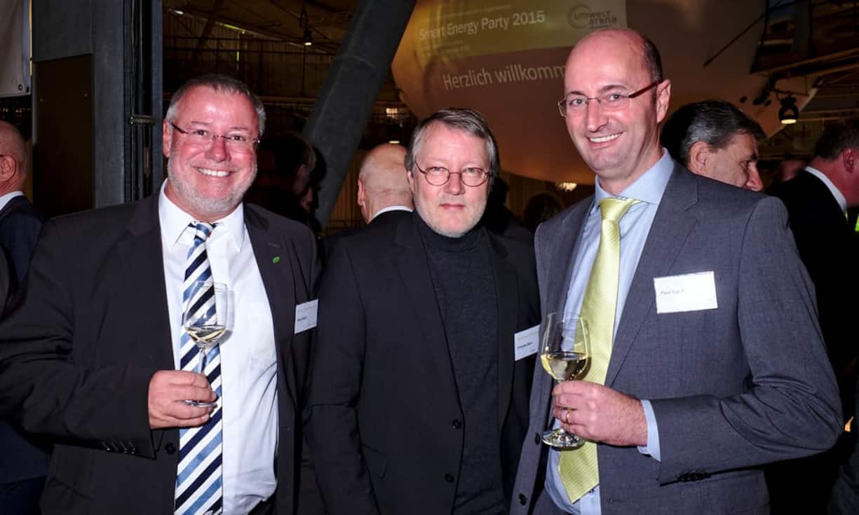 Hans Wach, Geschäftsleiter, Gasverbund Mittelland AG;
Christian Bach, Abteilungsleiter, Fahrzeug-Antriebs-Systeme, EMPA;
Paul von Trigt, CEO, aero-X AG