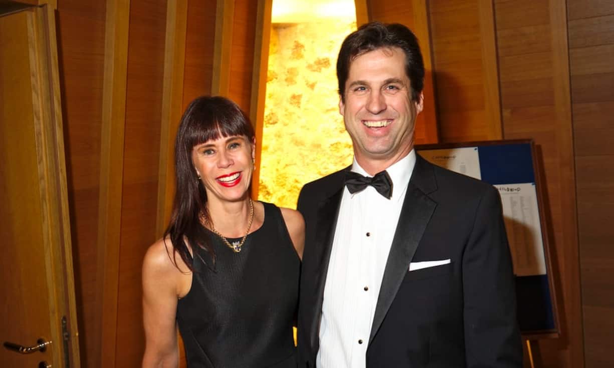 Pernilla Bennet;
Gabriel Bennet, CFO, Oriflame