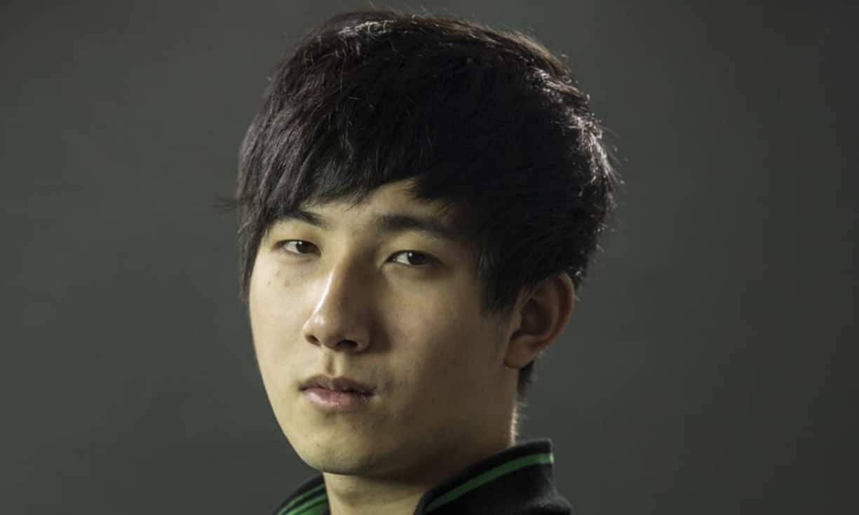 Rang 6: Linsen Xu «fy» (19) kommt auf 353'609 Dollar.
Aus der Schweiz nehmen etwa 25 Spieler an verschiedenen Wettkämpfen teil. Mit Preisgeldern im Wert von 13'236 Dollar hat Mathieu Quiquerez «Maniac» in diesem Jahr am meisten von allen Schweizern gewonnen.
© ESL | eslgaming.com