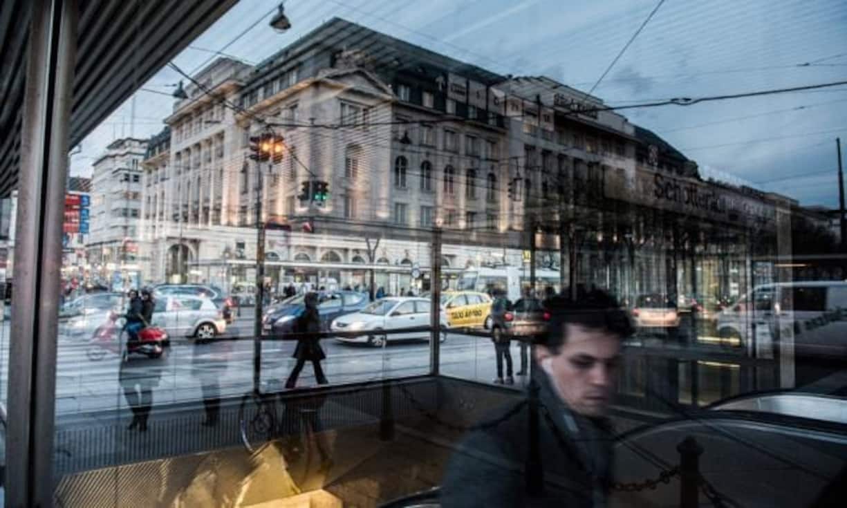 Österreich: Minim weniger stark sank der österreichische Börsen-Index ATX - minus 20 Prozent.