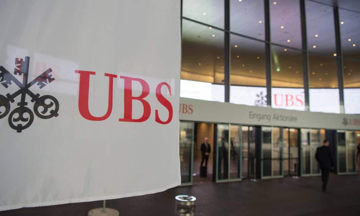 Seit Jahresbeginn ist der Kurs der Credit Suisse um 49 Prozent gefallen. Das ruft viele Verlierer unter den Aktienbesitzern hervor. Die grössten CS-Aktionäre mit Domizil Zürich und ihre Buchverluste:UBSAnzahl der Aktien: 31'058'542Wert: 324,8 Millionen FrankenBuchverlust seit 1.1.2016: - 319,1 Millionen Franken