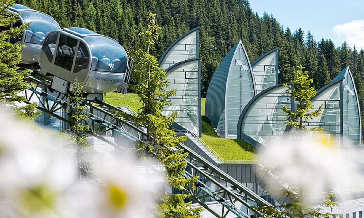 Auf Platz 4: Das Tschuggen Grand Hotel in Arosa liegt im Bündnerland und beherbergt einen Wellnessbereich inmitten einer beeindruckenden Bergkulisse. (Platz 12 beim Ranking 2012)