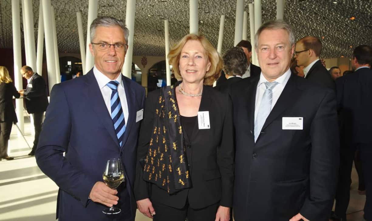 Hans Baumgartner, Head Private & Wealth Management Region Mittelland, Credit Suisse AG;
Elisabeth Gilgen-Müller, Delegierte des Verwaltungsrates, pdp performance development partners;
Urs Berger, VRP, Die Mobiliar