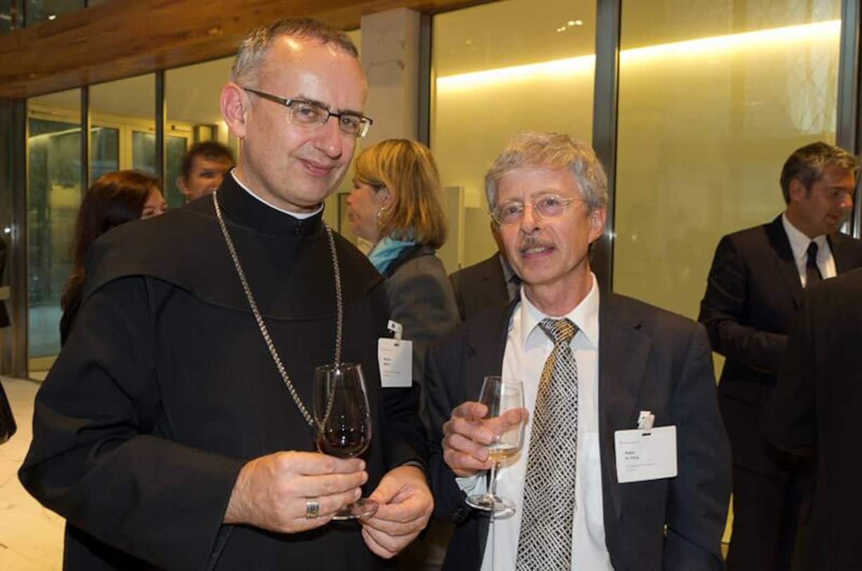Abt Martin Werlen, Kloster Einsiedeln; Gastgeber Felix Räber, Campus Kommunikation Novartis International AG