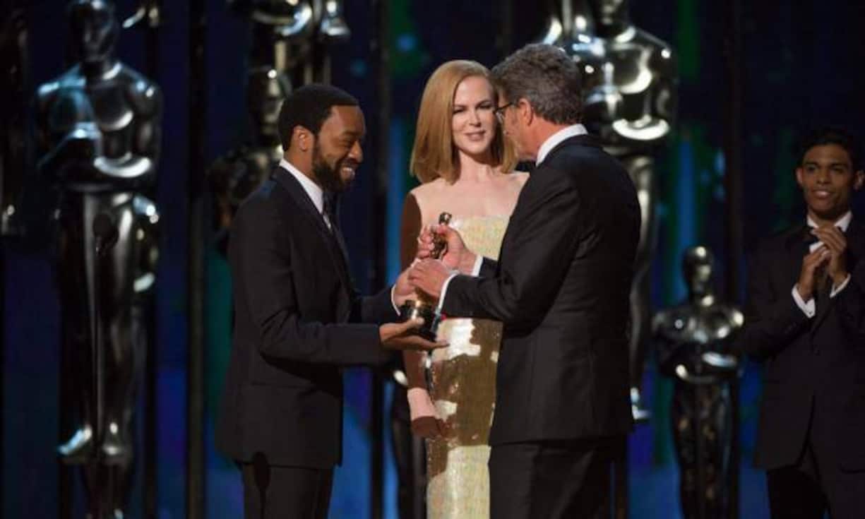 Als bester nicht-englischsprachiger Film wurde «Ida» aus Polen ausgezeichnet. Regisseur Pawel Pawlikowski nahm die Ehrung entgegen.