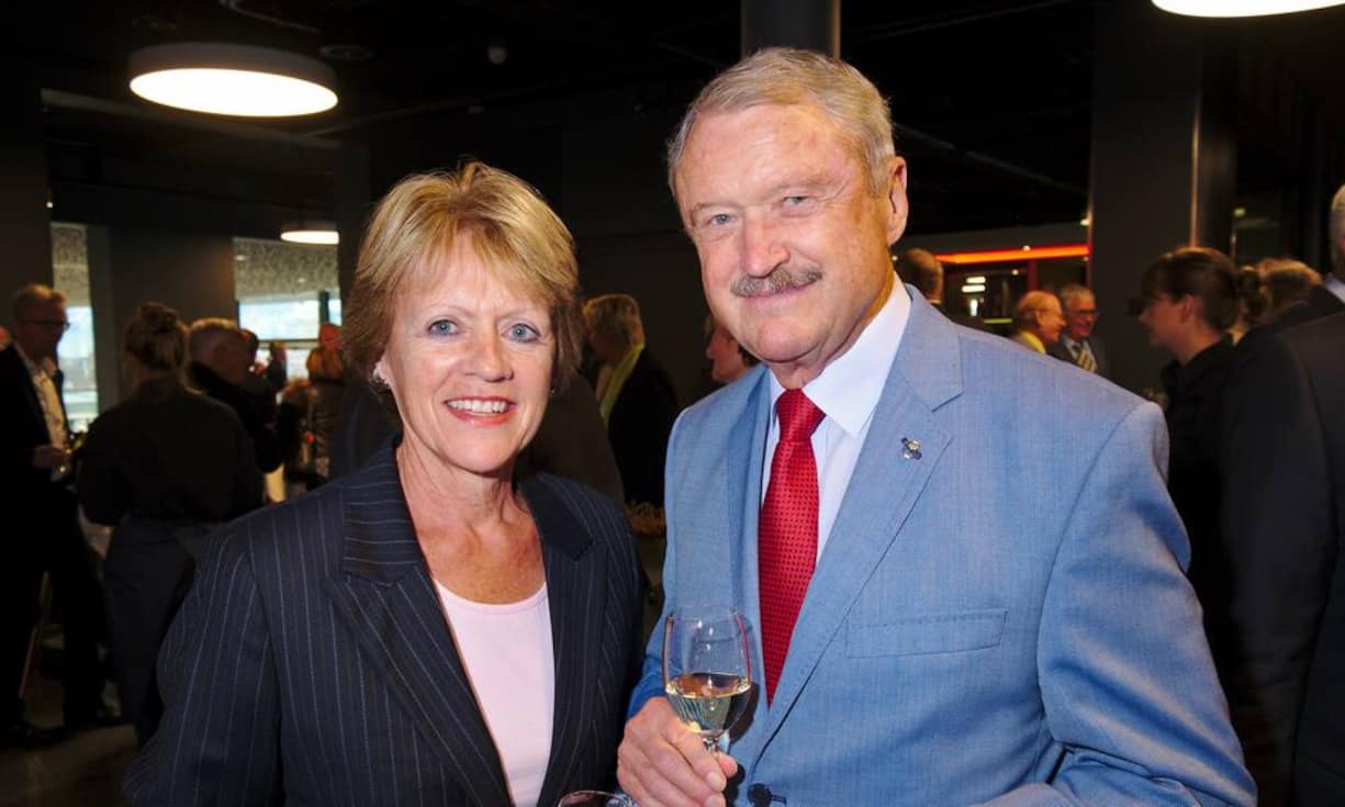 Irene Regli, Juristin;
Peter Regli, ehemaliger Chef des Nachrichtendienstes