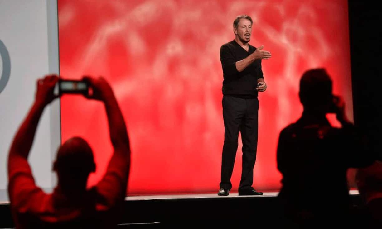 Der Chef der Soft- und Hardwarefirma Oracle, Larry Ellison, besitzt unter anderem...