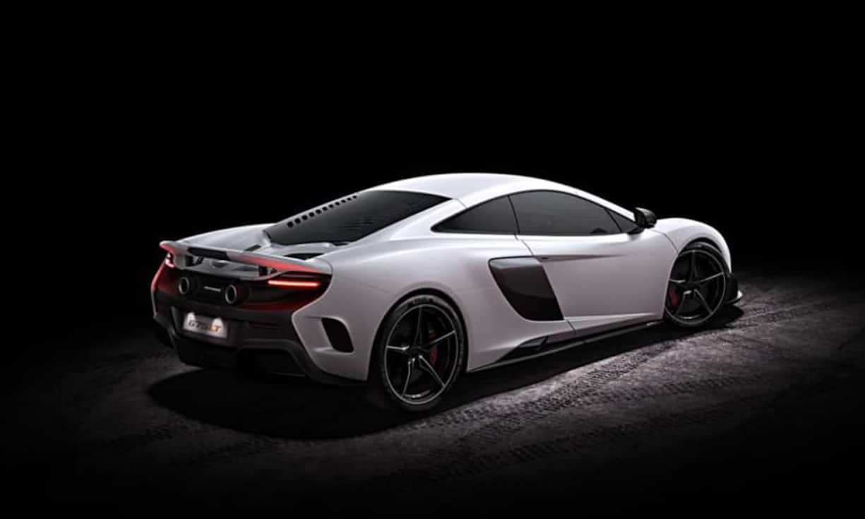 Die britische Ferrari-ALternative McLaren baut ihr Angebot mit dem McLaren 675LT weiterhin aus. Das neue Modell wird nur 500 Mal gebaut. Der ausfahrbare Spoiler fungiert als Luftbremse und erhöht den Antrieb um 40 Prozent. Kostenpunkt: 333'000 Franken.