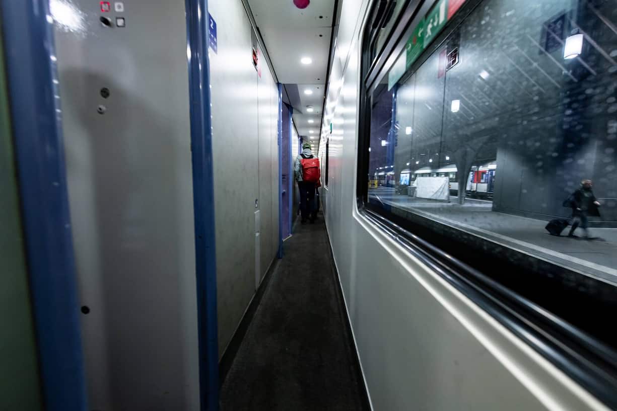 Der Nightjet der OeBB steht zur Abfahrt nach Wien im Hauptbahnhof ZÃ¼rich bereit.29.11.2019Foto: Thomas LÃ¼thi