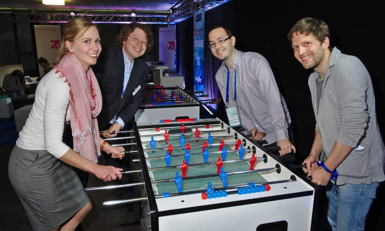 Ramona Wyss, Walder Wyss Rechtsanwälte;
David Hadad, Walder Wyss Rechtsanwälte;
Marco Kobelt, Startup, Casino VR;
Justus von Grone, CEO, zpice