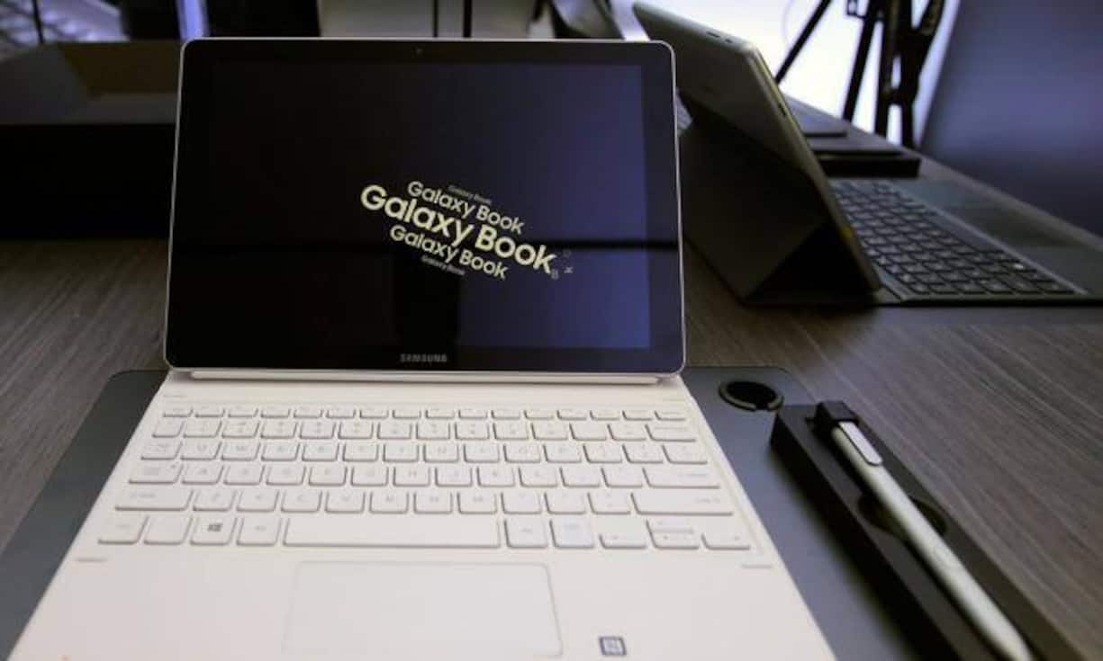 Samsung hat am Mobile World Congress dieses Jahr nur Tablets vorgestellt. Das Samsung Galaxy Book richtet sich an Geschäftsleute. Es funktioniert mit dem S Pen wie auch das...
