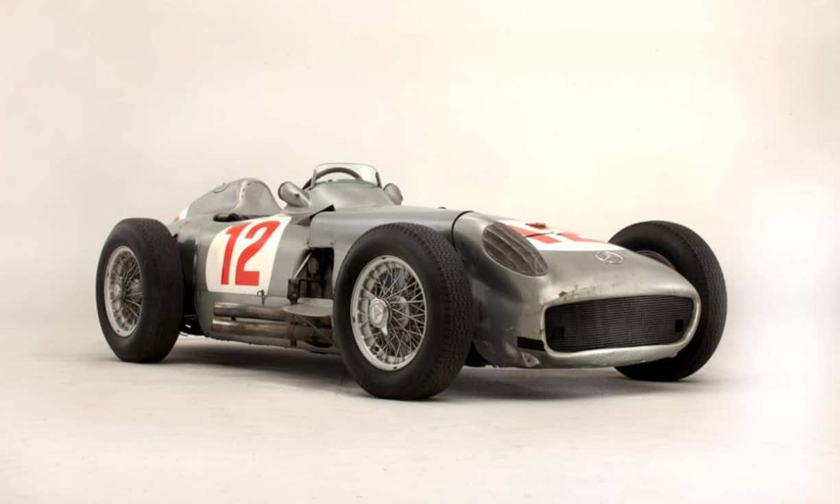 Platz 2: Mercedes Benz W196 R, Baujahr 1954, Preis: 29,65 Millionen Dollar Bloomberg