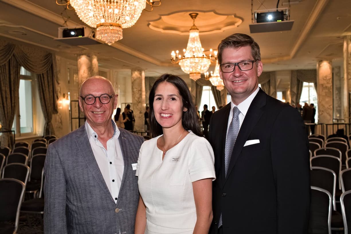 Peter "Güfi" Küpfer, coach-in; Milena Daphinoff, Präsidentin, Consulting Cluster; Maximilian von Reden, General Manager, Hotel Schweizerhof Bern
