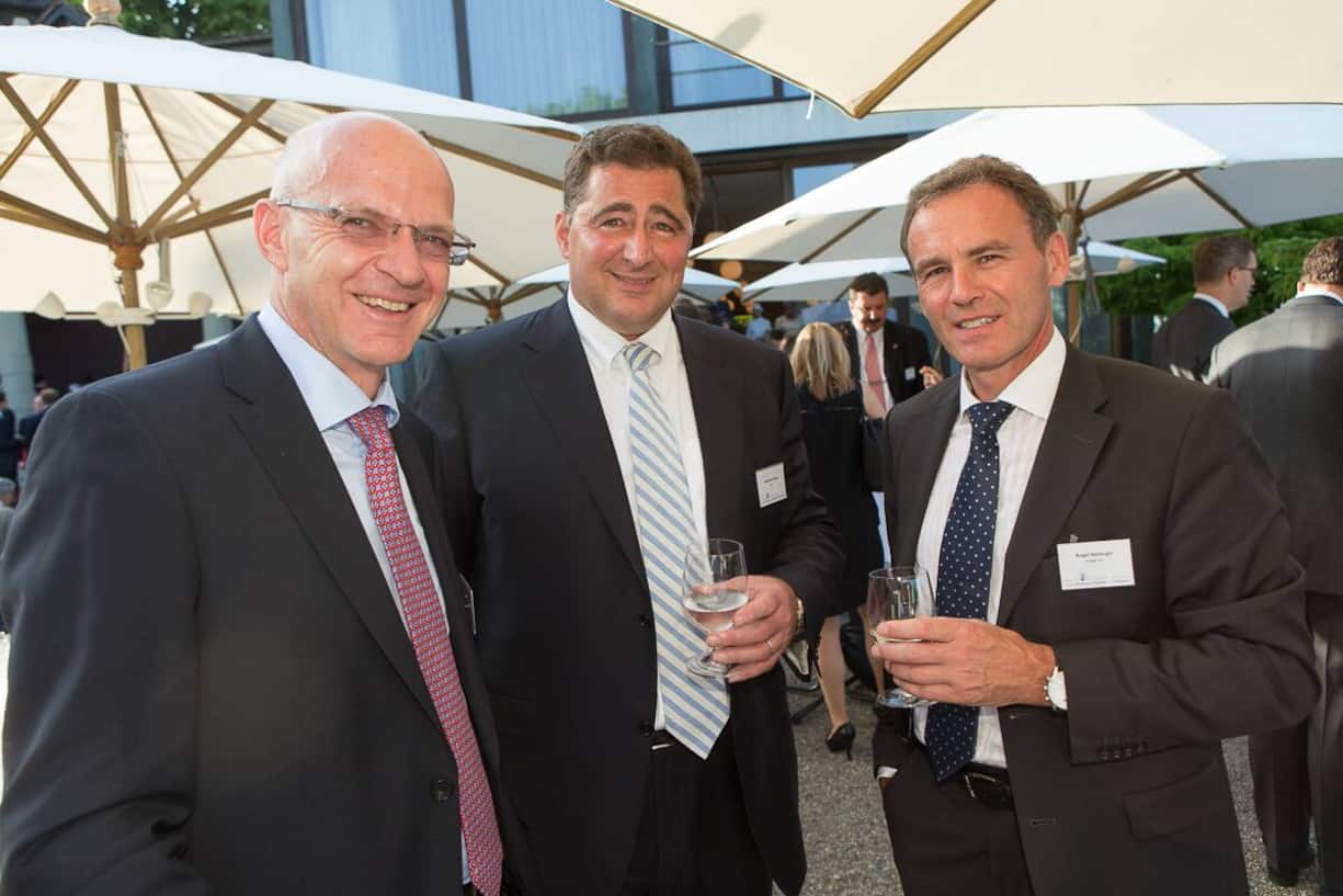 Klaus Stahlmann, CEO, Sulzer AG; Domenico Scala, Chairman Audit & Compliance Committee, FIFA; Roger Neininger, Partner, KPMG AG