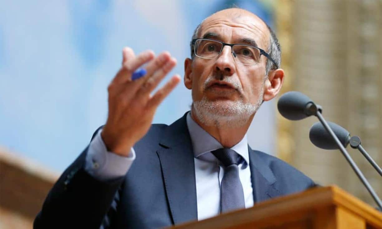 Nationalrat Jacques Bourgeois (FDP/FR) strebt nicht die Nachfolge von Didier Burkhalter im Bundesrat an. Der Direktor des Schweizer Bauernverbands will sich «zu 200 Prozent» in der Kampagne zur Volksabstimmung am 24. September über die Ernährungssicherheit engagieren.Bilder: Keystone / Quelle: sda