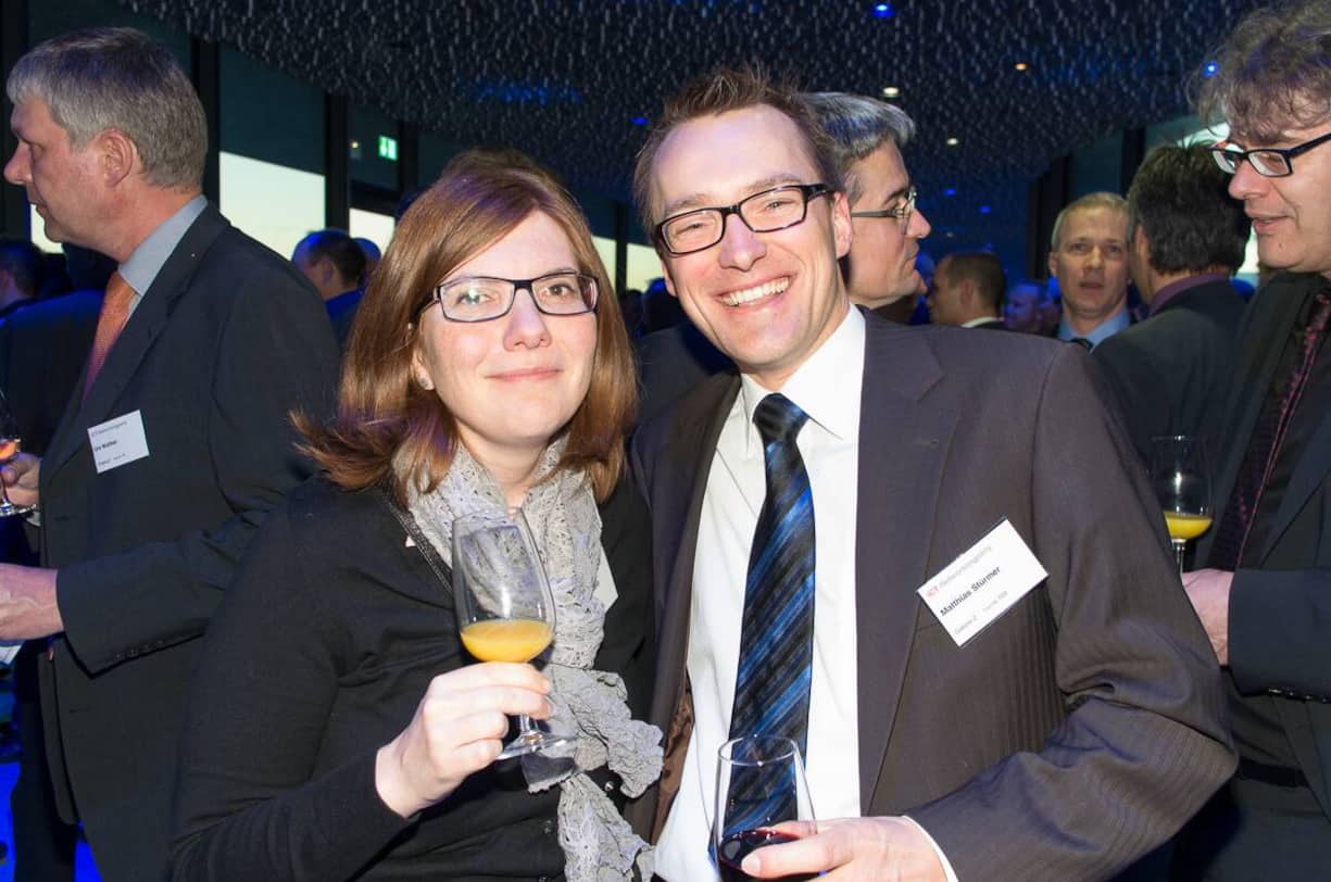 Daniela Grecuccio, Leiterin Geschäftsstelle Swiss ICT; Matthias Stürmer, Ernst & Young AG