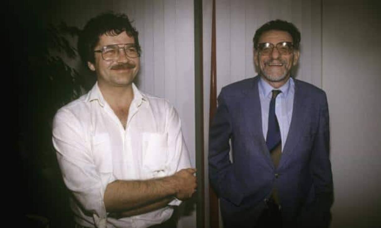 Karl Alexander Müller - Nobelpreis für Physik 1987
Zusammen mit dem deutschen Georg Bednorz wird Müller für die Entdeckung von Supraleitung in keramischen Materialien geehrt.
Keystone