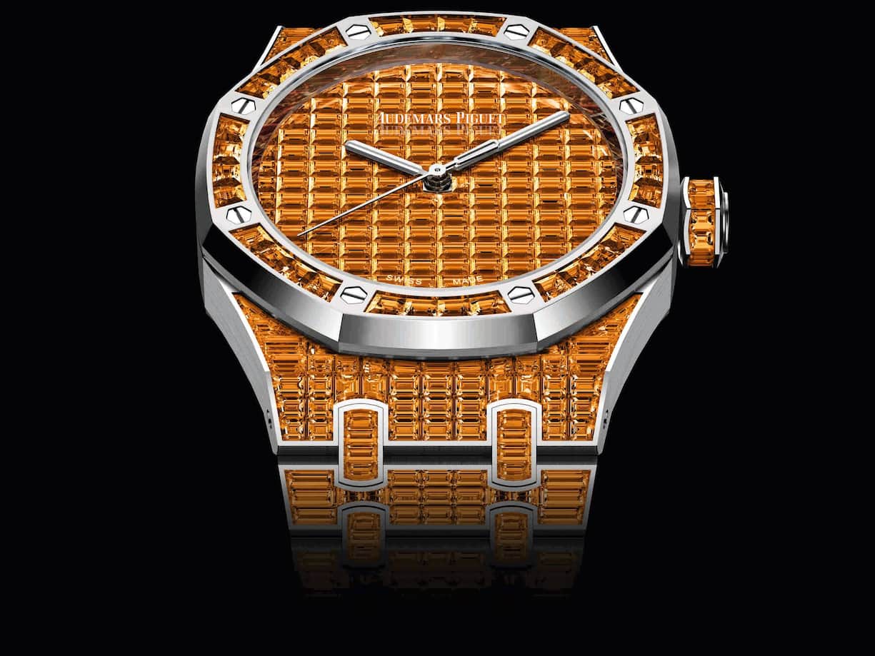 Die Audemars Piguet Royal Oak mit orangen Diamanten.