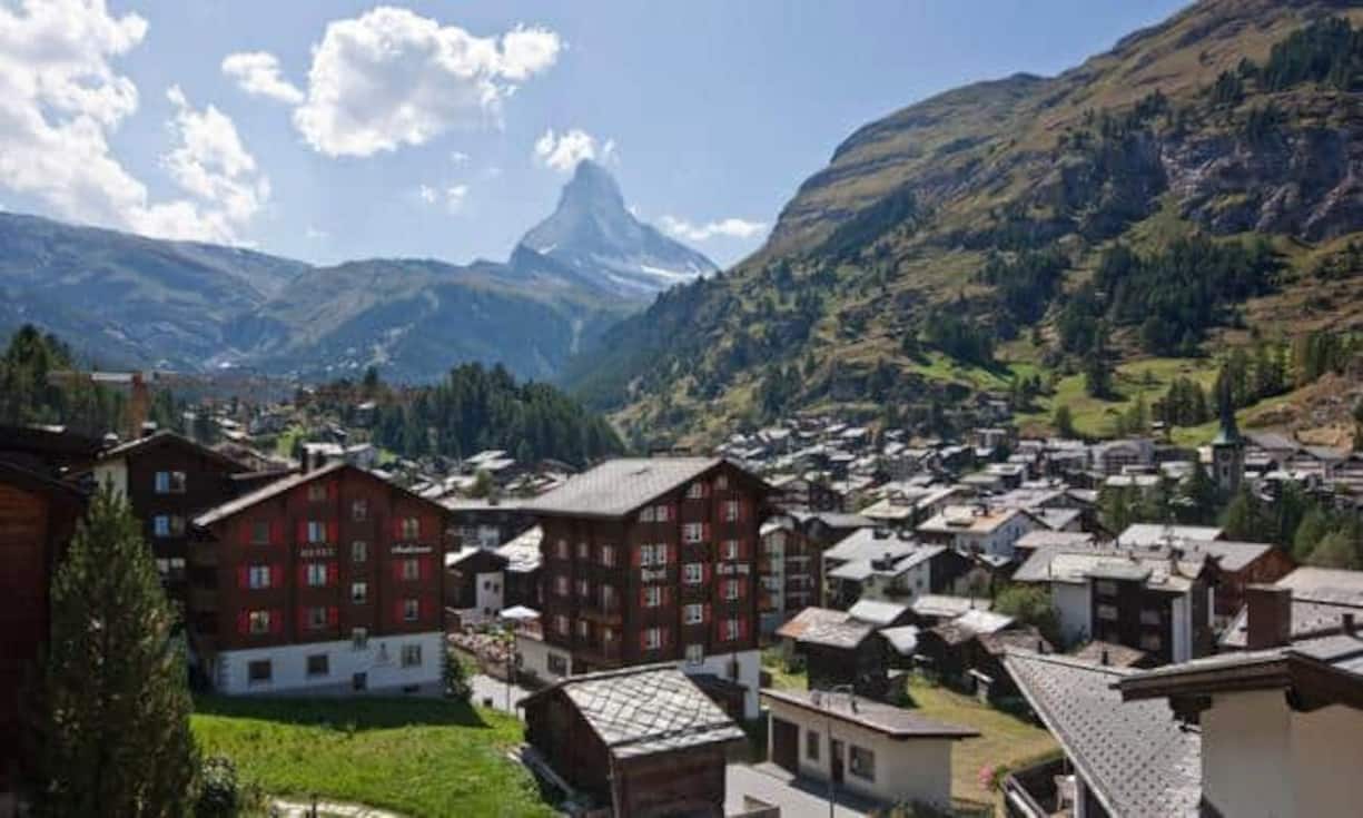 Platz 8: Zermatt - 11'100 Franken/m2